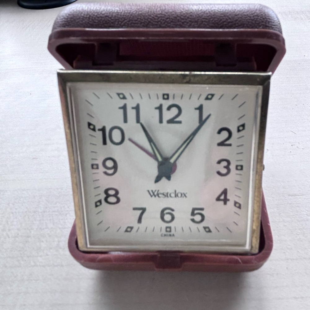 Westclox vintage travel clock